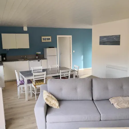 Des Embruns * Агон-Кутенвиль