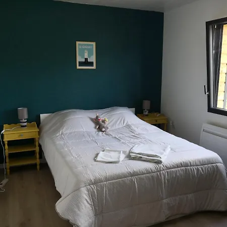 Des Embruns Агон-Кутенвиль